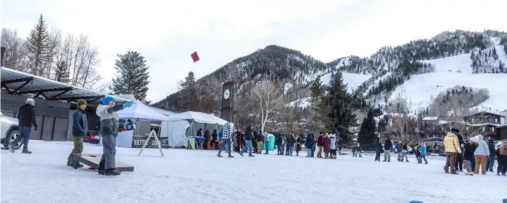 Celebrate the Holidays in Aspen: Top Events and Festive Activities