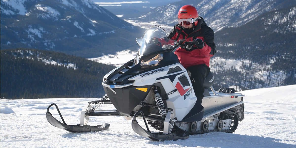 Exploring Colorado’s Winter Wonderland: Snowmobiling Adventures